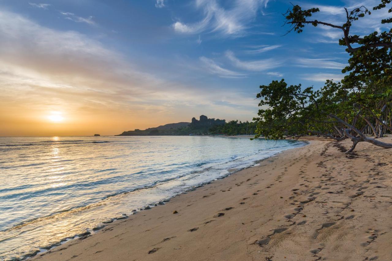 Senator Puerto Plata 호텔 외부 사진 Sunset at the beach