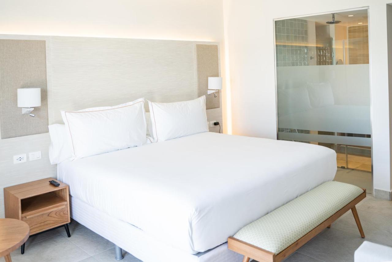 Senator Puerto Plata 호텔 외부 사진 A bedroom at the hotel