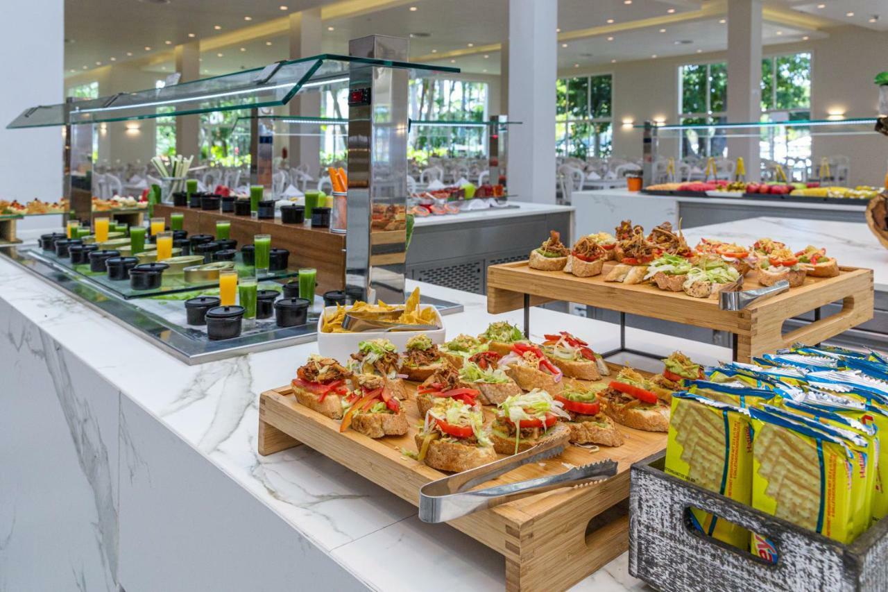 Senator Puerto Plata 호텔 외부 사진 Buffet at a hotel